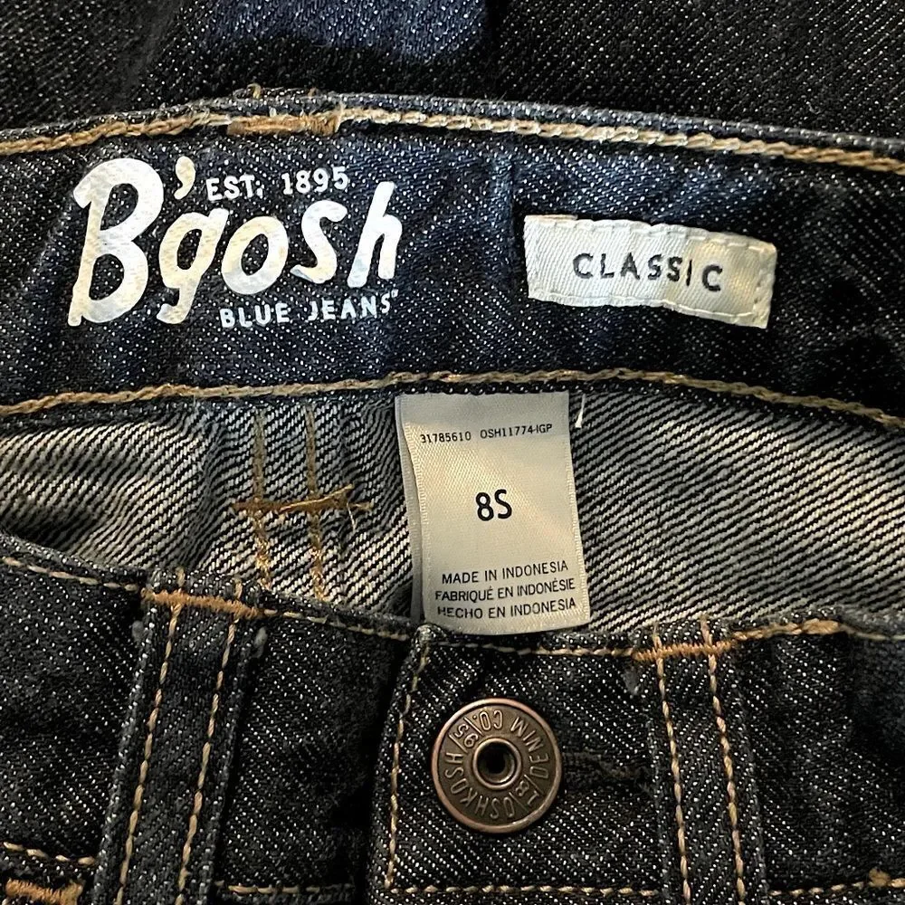 New! Oshkosh Jeans Classic Straight-Leg Darkwash Jeans. Size 8 Slim Fit.